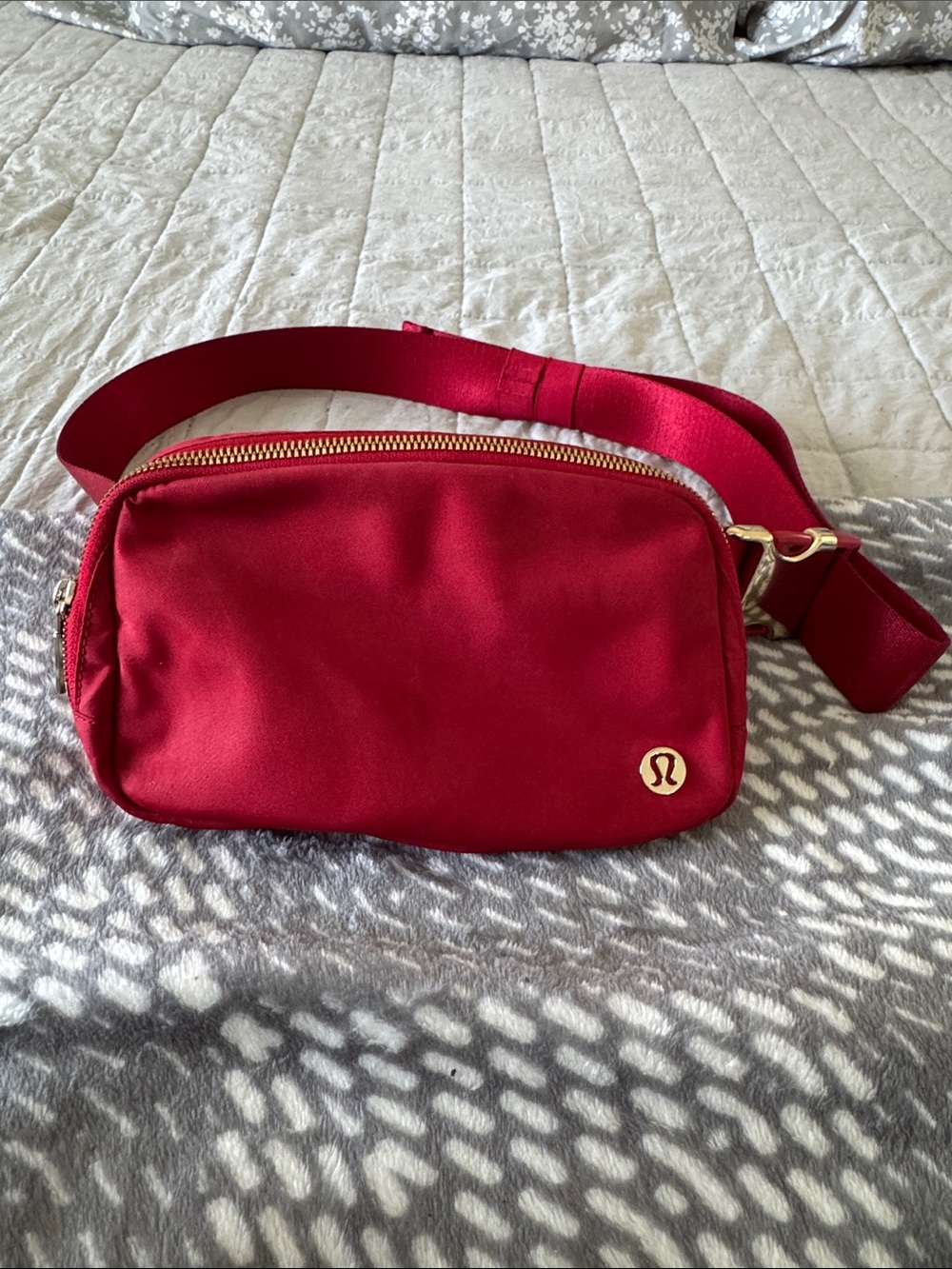 lululemon athletica Crimson Red Crossbody Belt Bag with Gold Accents